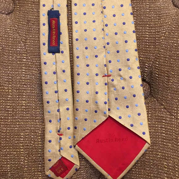 Austin Reed men’s tie - Picture 2 of 2